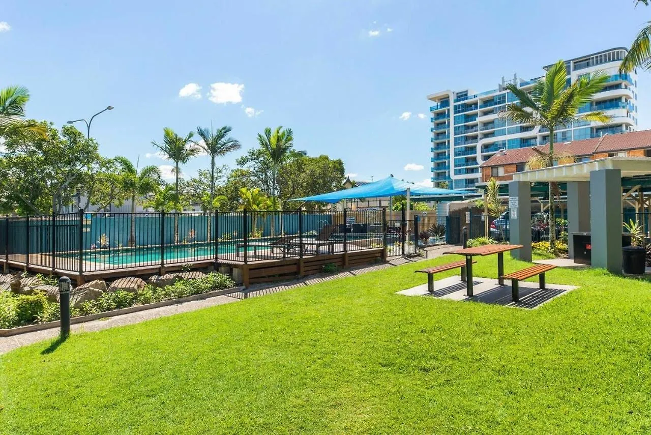 Broadwater Keys Holiday Apartments Gold Coast