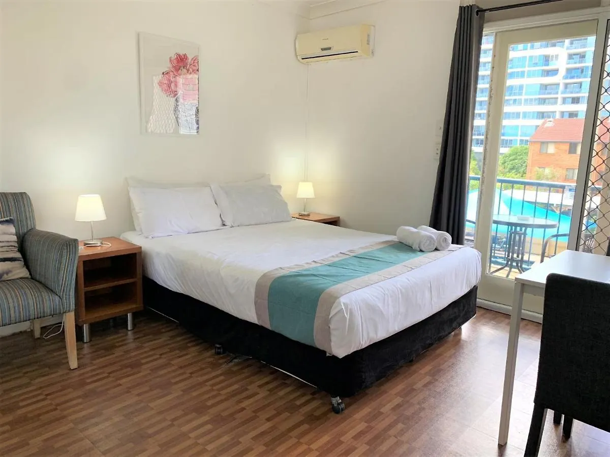 Broadwater Keys Holiday Apartments Gold Coast Apartahotel
