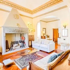 Brunelleschi Imperial House , Florence Italy