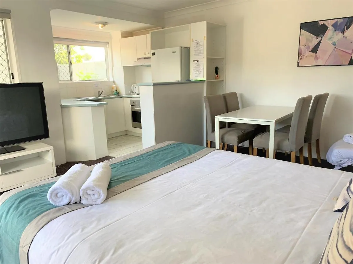 Broadwater Keys Holiday Apartments Gold Coast 3*,  Austrálie